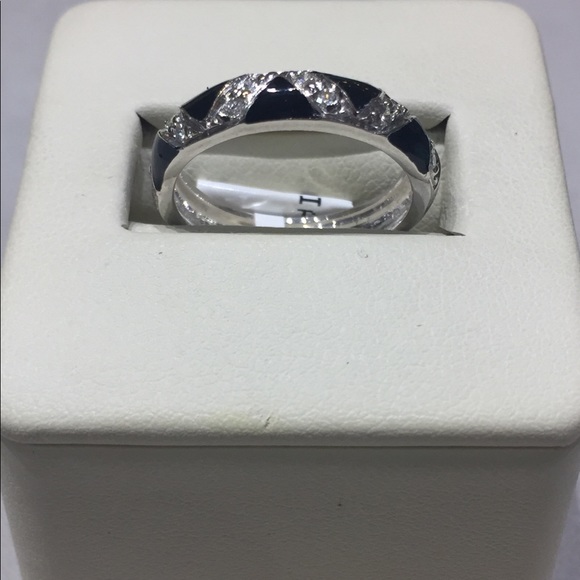 Authentic 18Kt White Gold & Diamond Hidalgo Ring - Picture 4 of 4